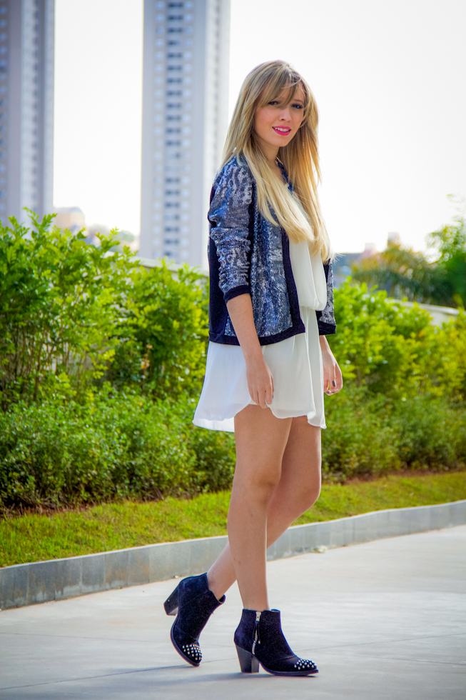 vestido branco com bota